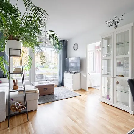 Modern 2br With Sauna, Terrace & Free Parking - Hosted By 2ndhomes Apartment
